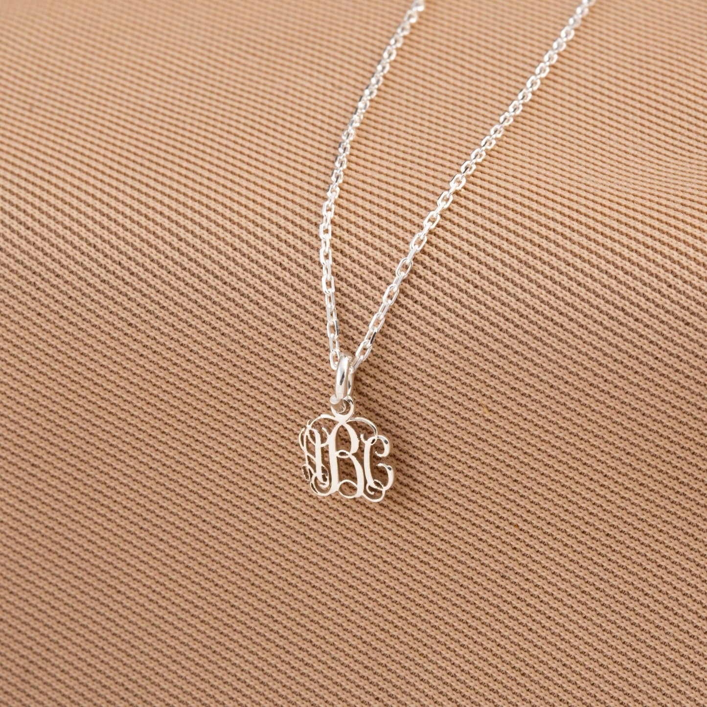 Sterling Silver Monogram Necklace-Tiny İnitial Necklace-Letter Necklace-Personalized Jewelry-Gift For Mom-JX04