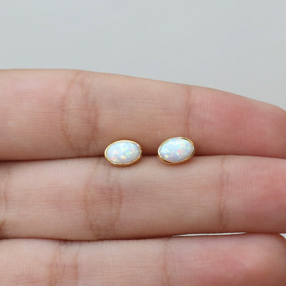 14k Gold Opal Stud Earrings,Dainty Earrings, White Opal Earrings.Minimalist Errings,Real Opal Earrings,JX63