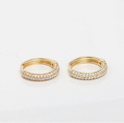 14K Gold Pave Diamond Hoops Earrings,Pave Huggie Hoop Earrings,Diamond Stone Earrings,Minimalist Jewelry, Wedding Earrings,Gift for Her,JX89